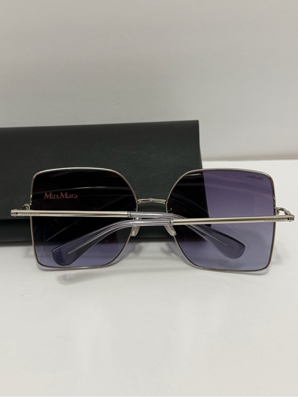 MaxMara Silver Frame Sunglasses with Gradient Gray Lenses New - Picture 4 of 5